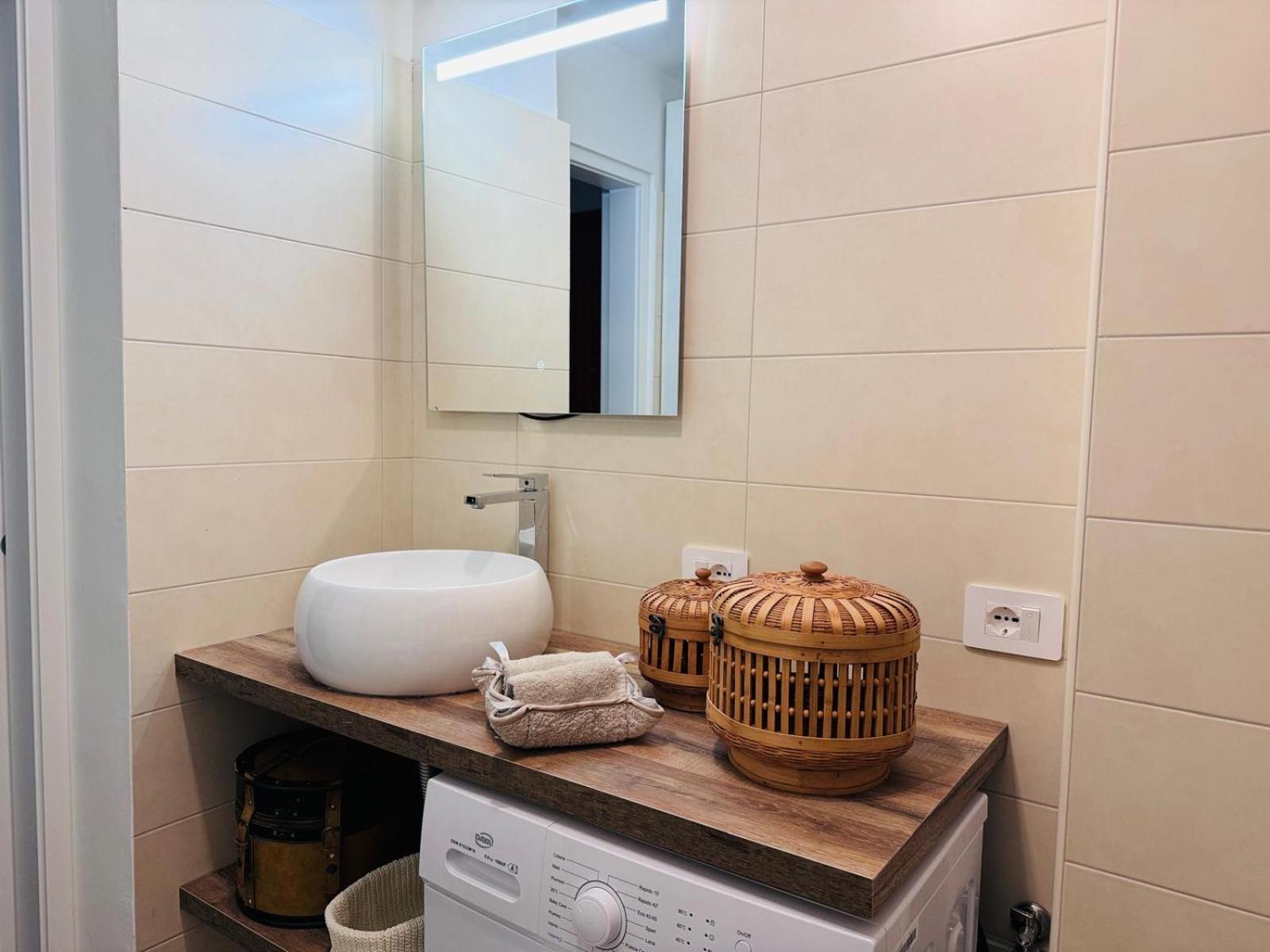 Comecasa Suite Porta Nuova Milan Exterior photo